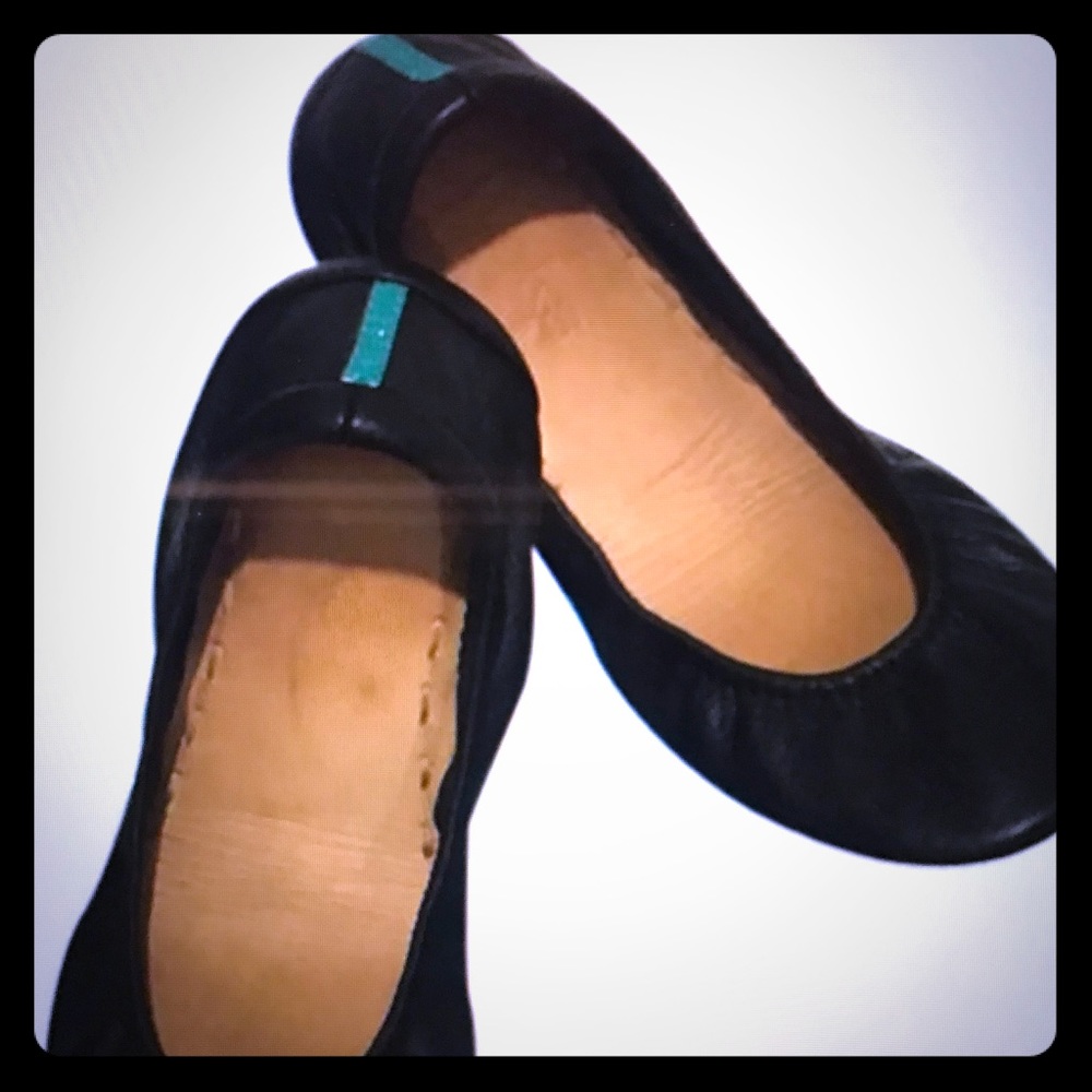 Tieks Black Size 7